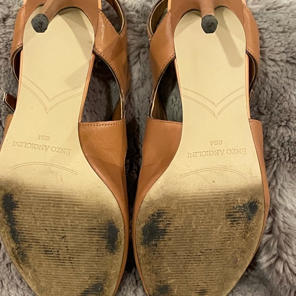 Enzo Angiolini (8 1/2) tan strappy heels - Picture 5 of 8